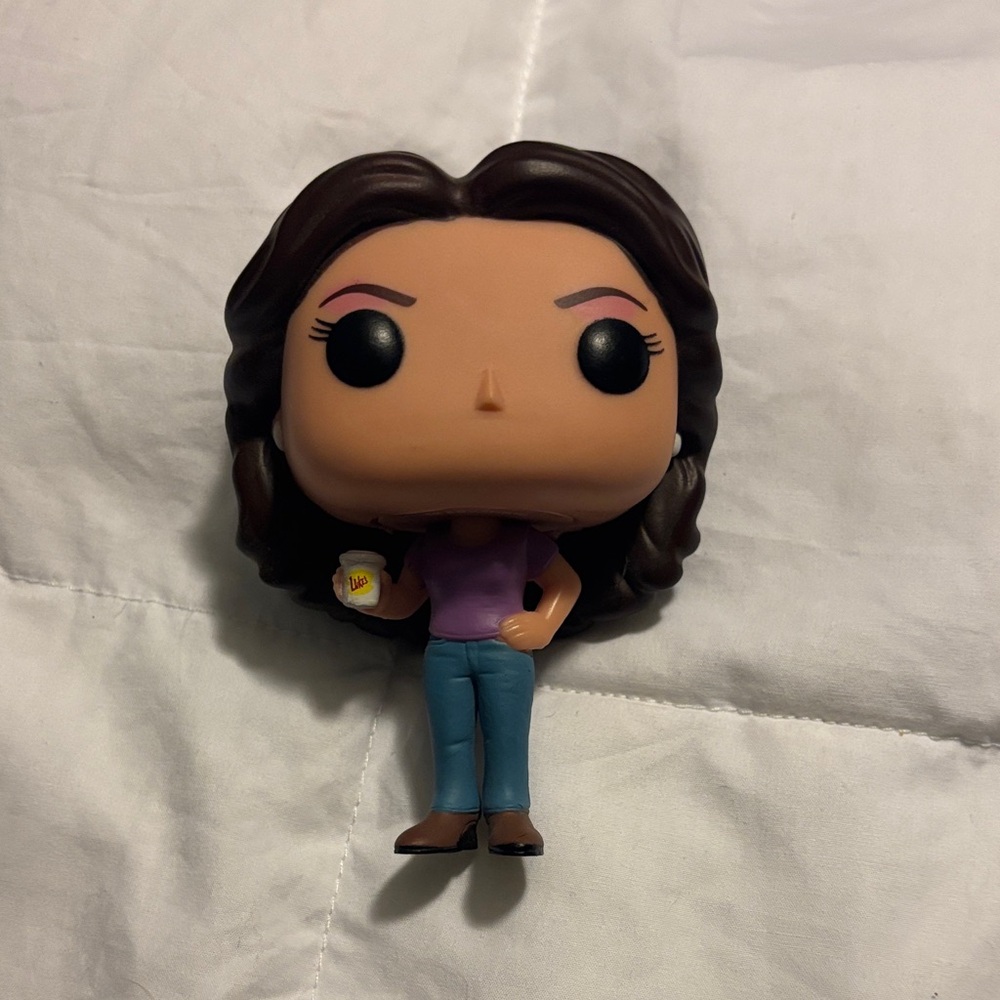 Funko Pop Lorelai Gilmore with Luke’s Coffee Cup (out of box)